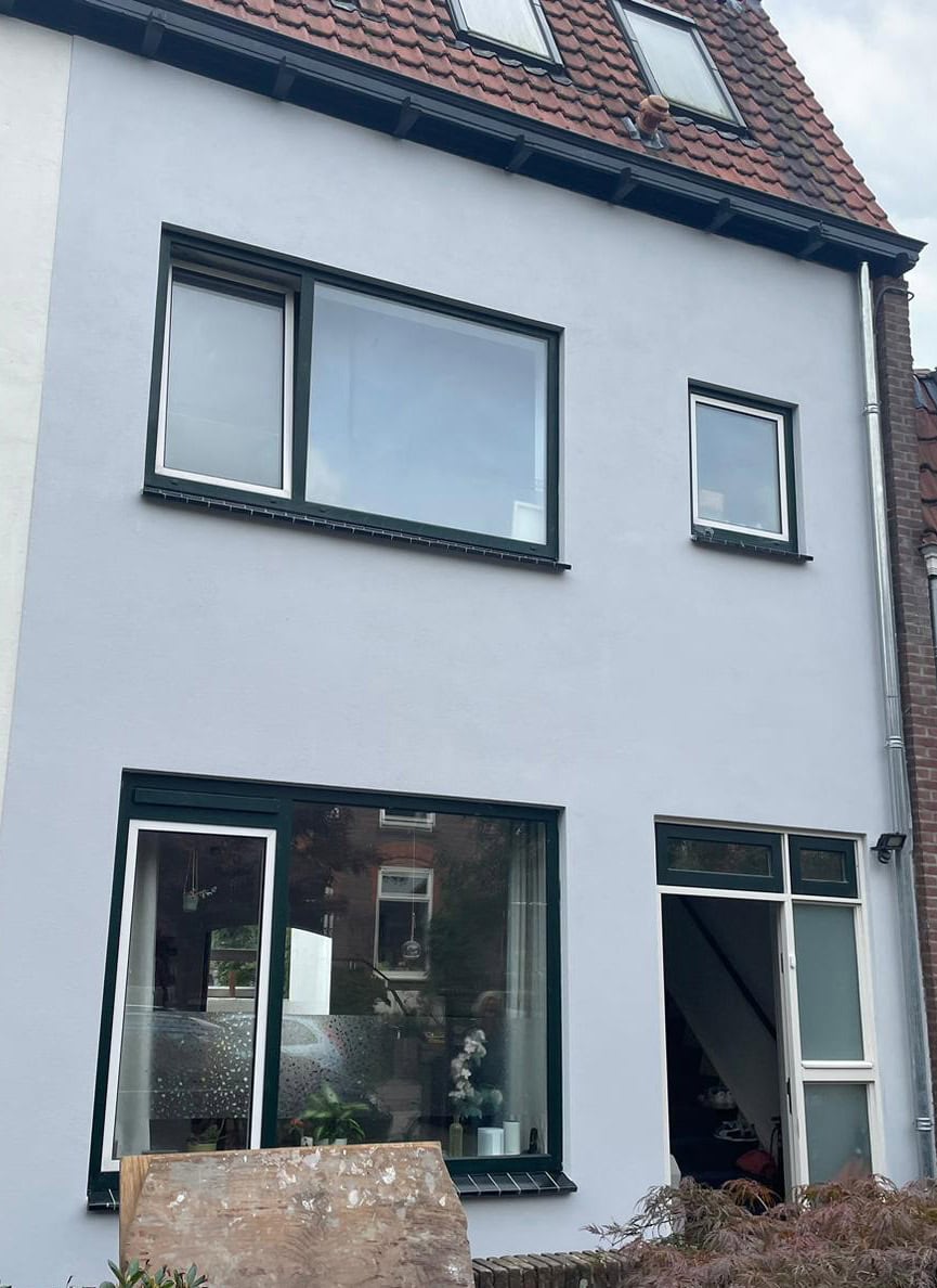 Bosch Stucadoors Renovatie Buitengevel Nijmegen Kerkenbos Stucwerken foto 2